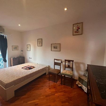 Trilocale Seaside - San Terenzo, Lerici Appartamento Esterno foto