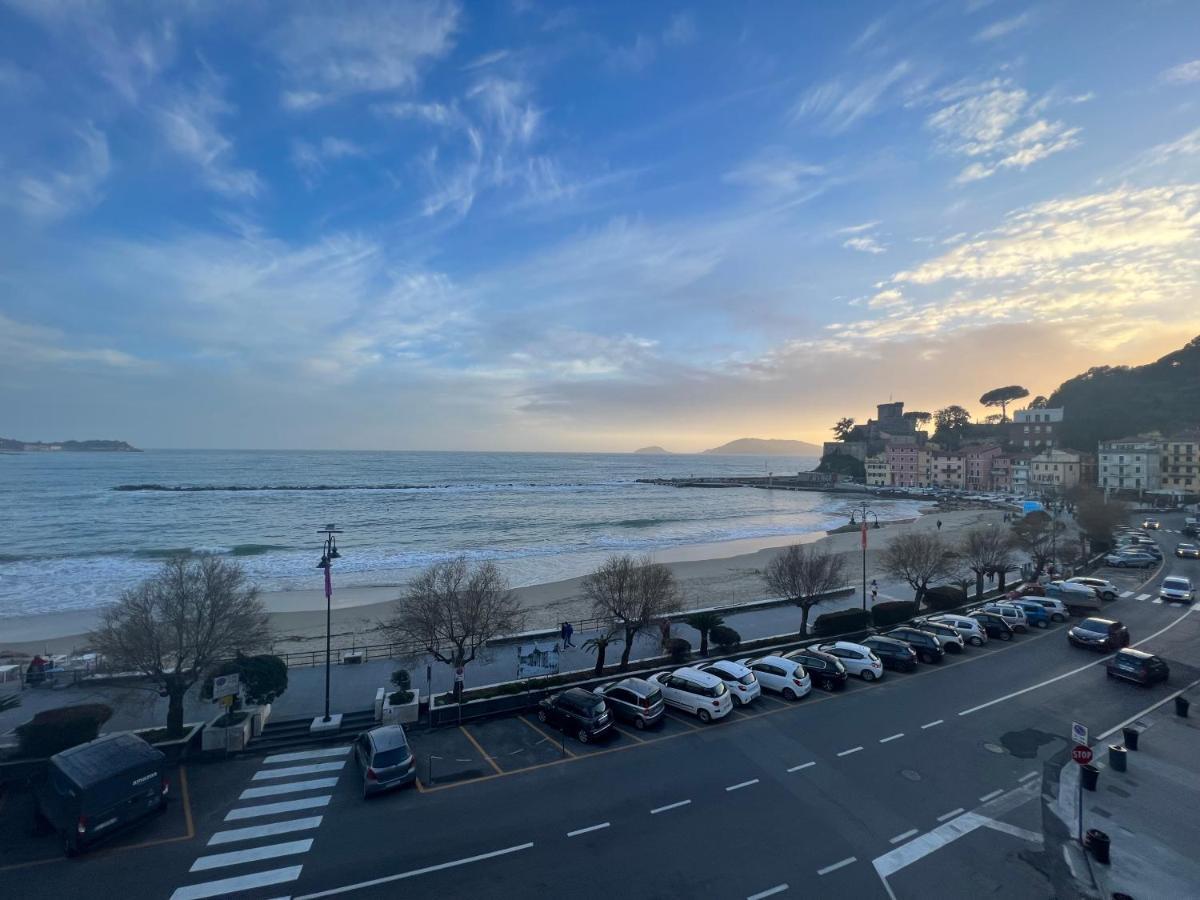 Trilocale Seaside - San Terenzo, Lerici Appartamento Esterno foto